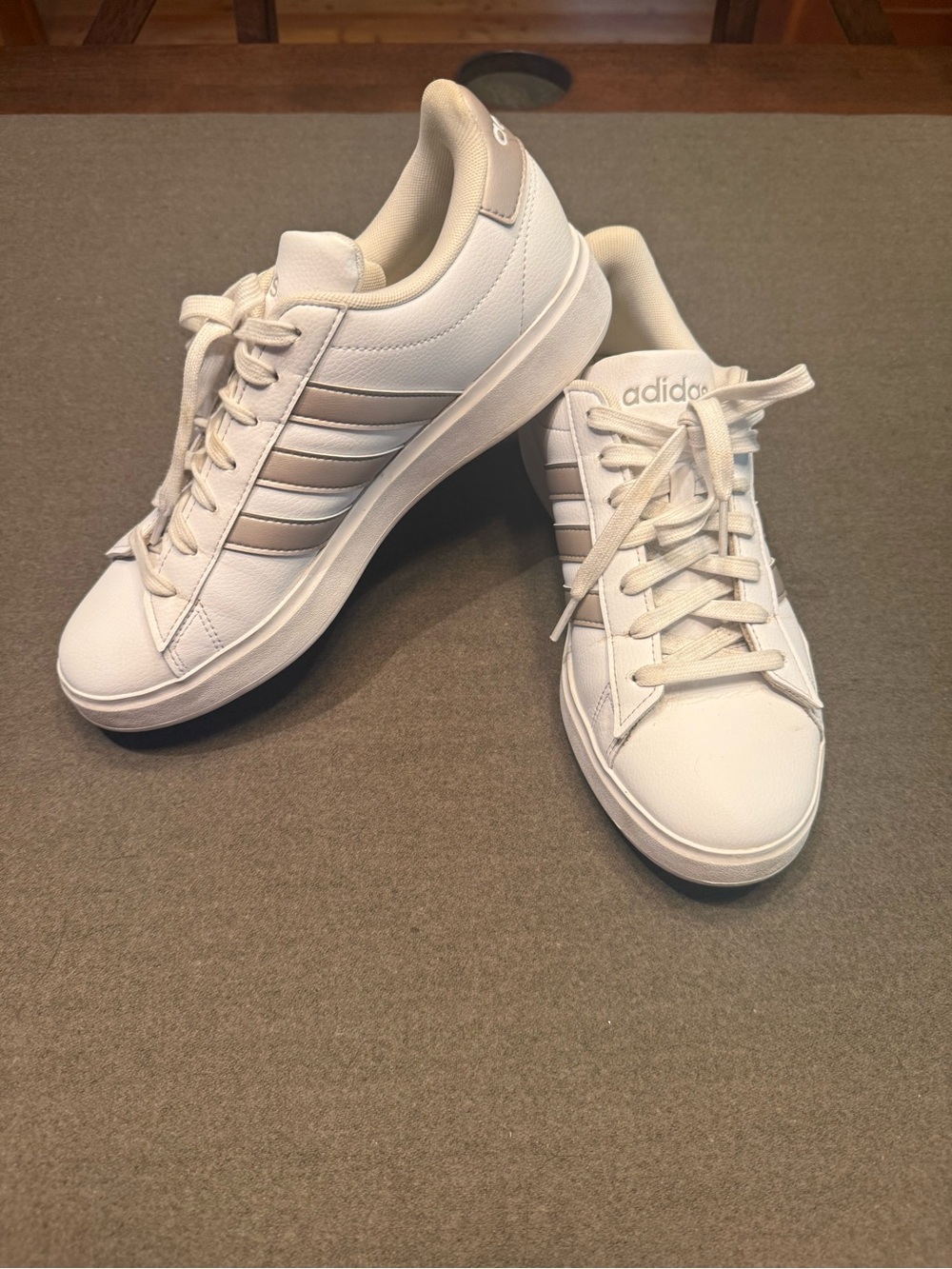 adidas White Sneakers with Metallic Stripes - Picture 2 of 7